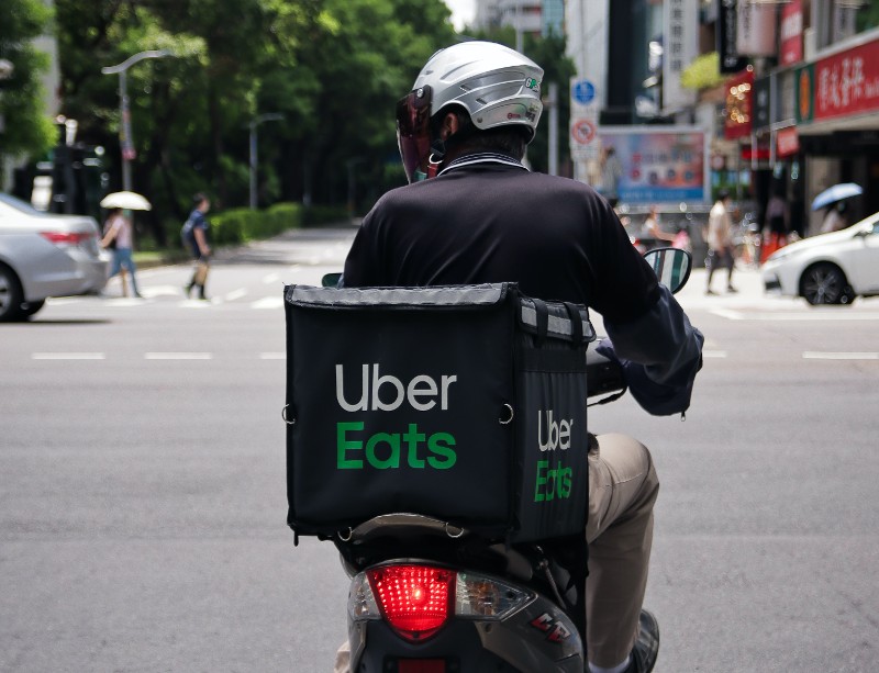 uber eats drivers can claim tax deduction hassle-free using mileagewise