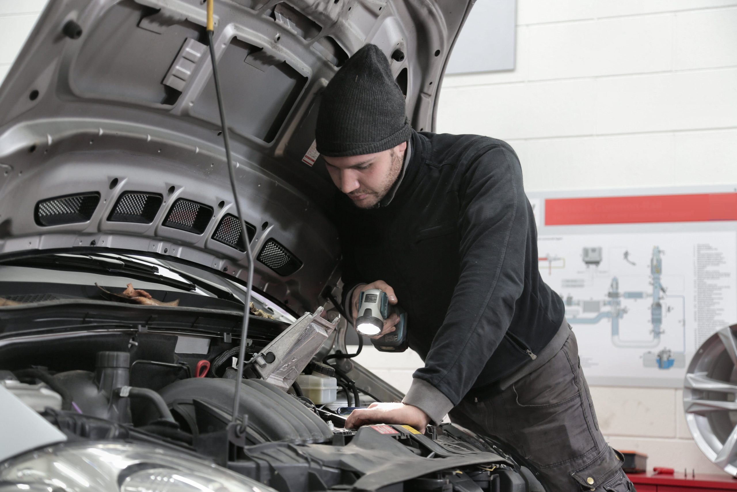 mileagewise helps tracking vehicle maintenance cost