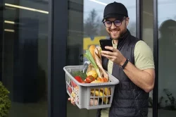 A mileage tracker app reduces Instacart taxes for shoppers